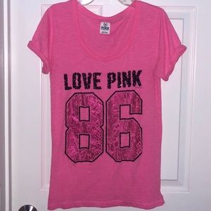 LOVE PINK T-shirt